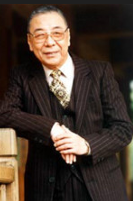 魏龙豪